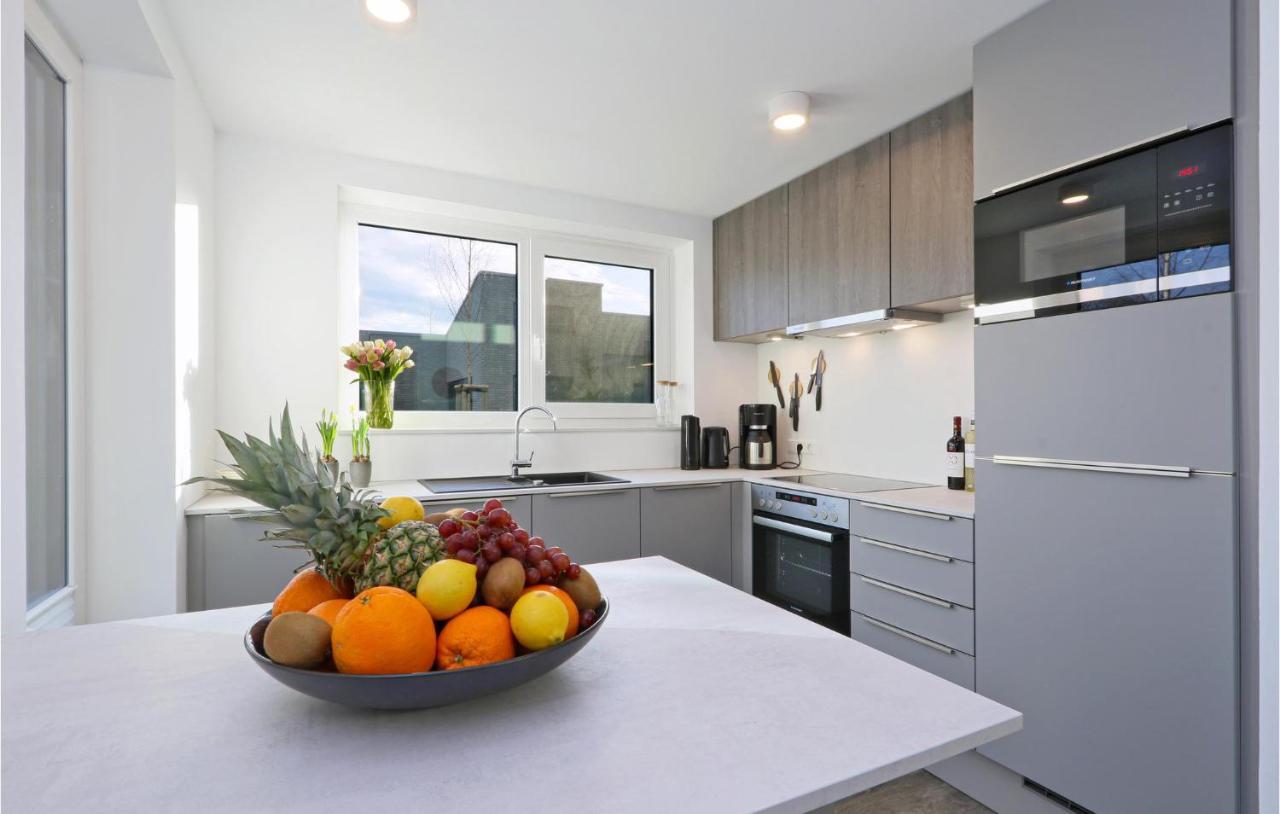2 Bedroom Gorgeous Home In Lembruch-Duemmer See Екстер'єр фото